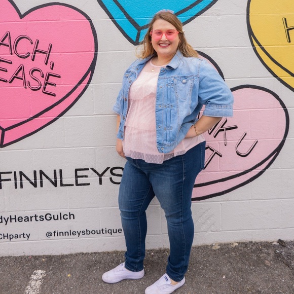 Meet your Posher, Sarah - Picture 7 of 11